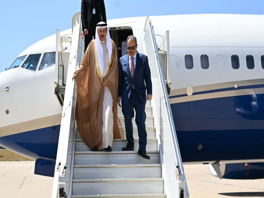 وصول رئيس المجلس الوطني الاتحادي صقر غباش إلى لبنان 