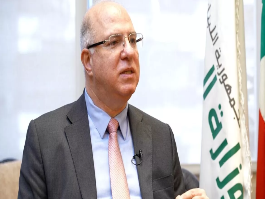 وزير العمل للعمال في عيدهم: إرادتكم أقوى من العدوان وسأنقل معاناتكم إلى مؤتمر جنيف الدولي