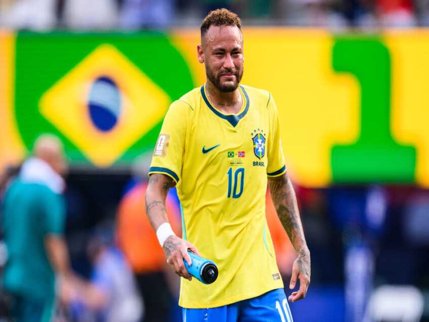 نيمار يعلن نهاية مسيرته مع منتخب البرازيل