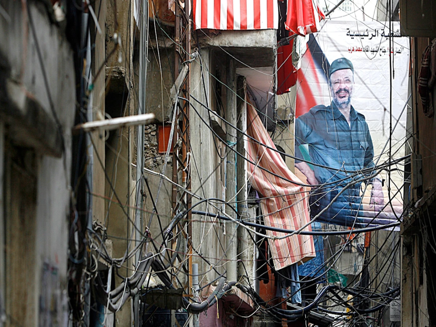 الأخبار _ أبو مازن يقود انقلاباً فتحاوياً كاملاً في لبنان