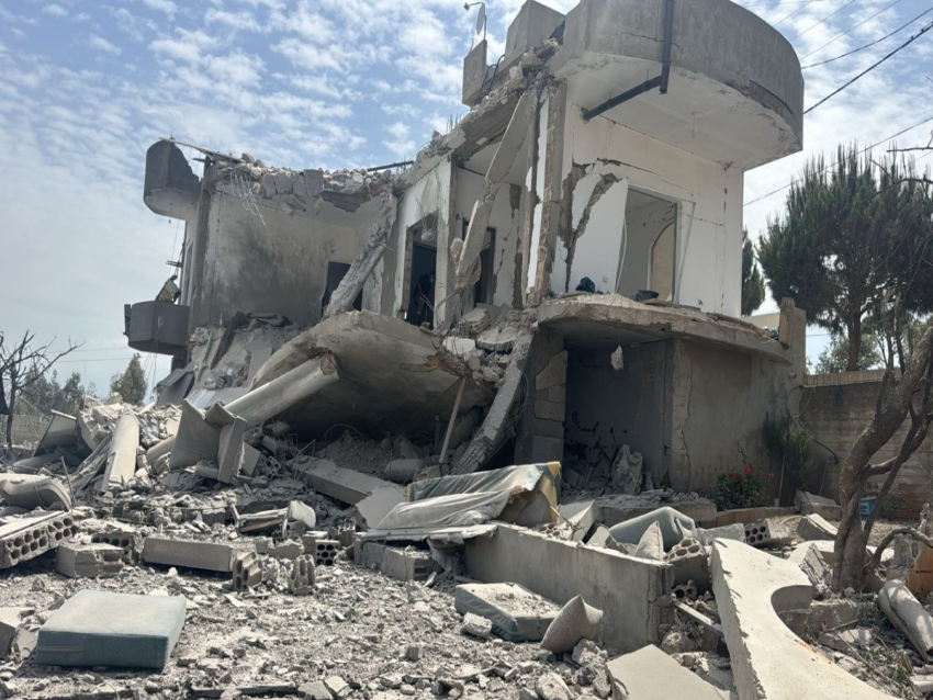 غارتان على جبشيت وغارة على عربصاليم ادت الى تدمير مبنى سكني وتجاري