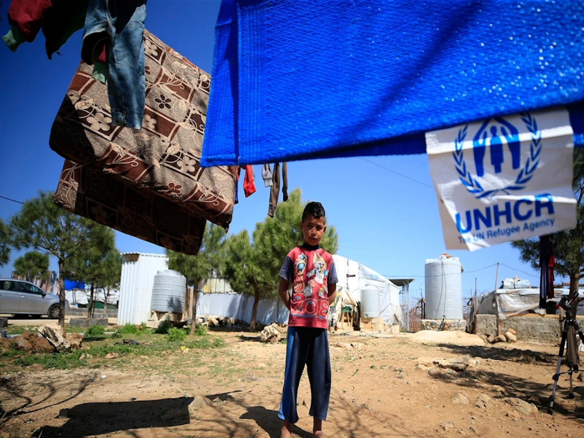 الأخبار _ لا استشفاء للنازحين السوريين في عام 2026: وزير الصحة لـ«UNHCR»: «ما بتِقطَع»!