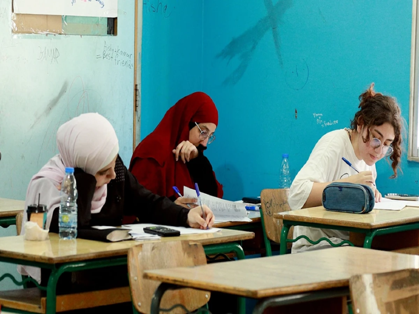 الأخبار _ المدارس المُقفلة تحت ضغط «البريفيه»: امتحانات بلا ضمانات