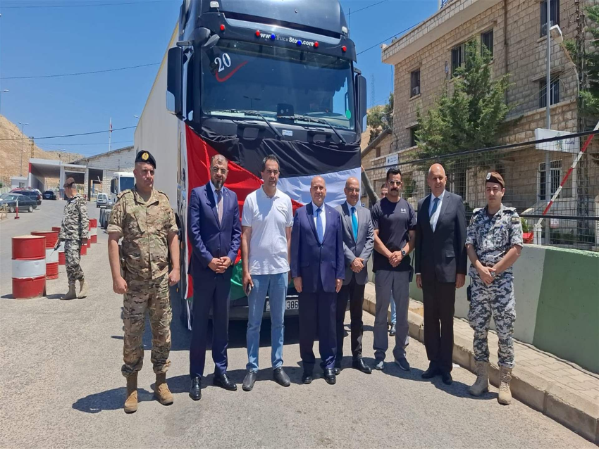 وصول قافلة جديدة من المساعدات الاغاثية الاردنية الى معبر المصنع الحدودي