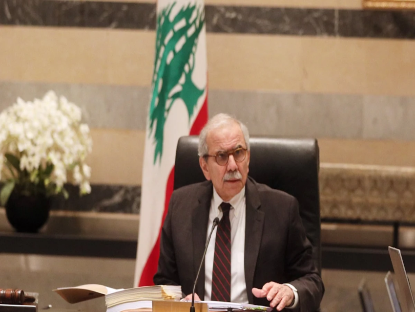 سلام تابع مع وزير العدل قضية وسام سعادة: حرصون على صون الحريات العامة والخاصة