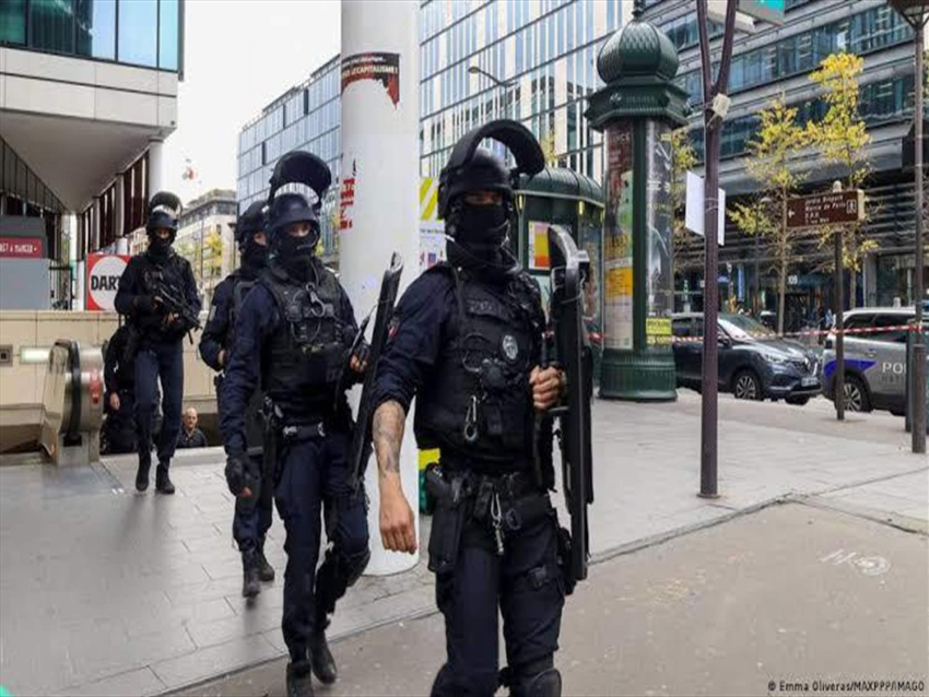 الشرطة الفرنسية توقف 135 شخصا وتصادر أسلحة في إطار تأمين التظاهرات