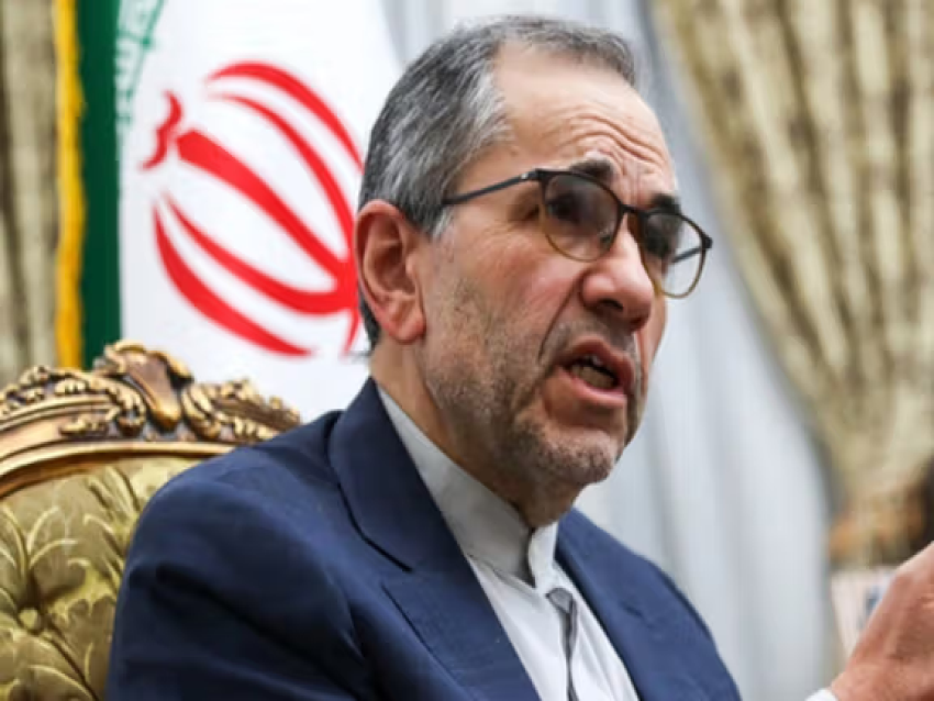 نائب وزير الخارجية الإيراني نفى زرع ألغام في مضيق هرمز