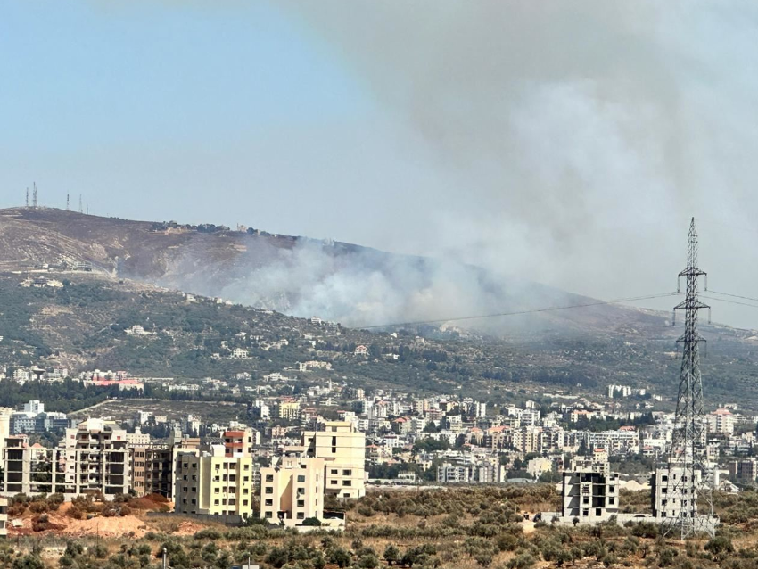 بالفيديو: حريق كبير في جبل تربل