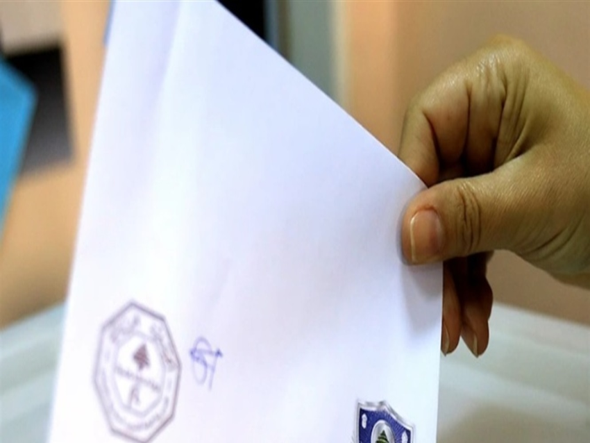 توقف عملية الاقتراع في مركز مرجان في صيدا بسبب  تعرّض رئيس القلم لعارض صحي