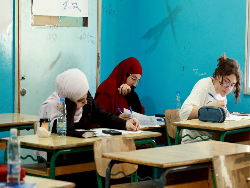 الأخبار _ التفتيش التربوي يُبرّر فوضى الامتحانات عبر «تيك توك»!