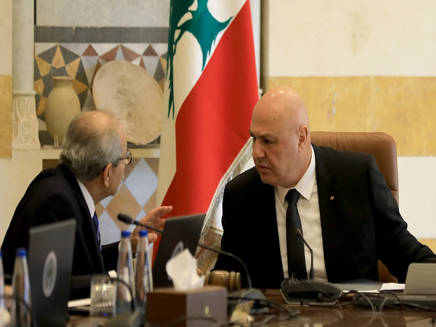 الأخبار _ عون يقترح انتخابات نيابية مبكرة لتغيير الحكومة