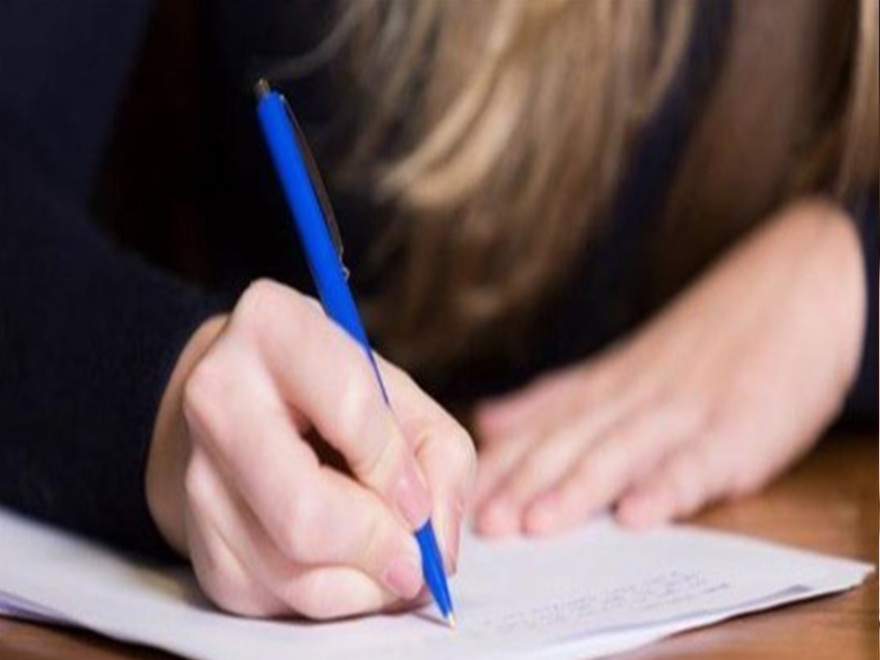 تأجيل الامتحانات الرسمية للطلبات الحرة