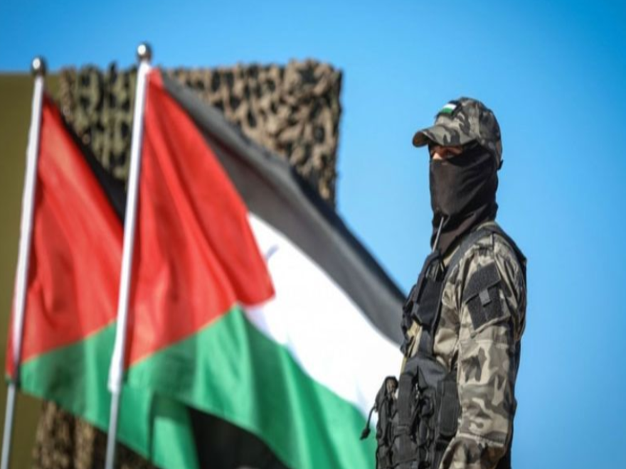 المقاومة الفلسطينية تسقط طائرة من نوع “كواد كابتر”. .. وتقصف جنود العدو في غزة