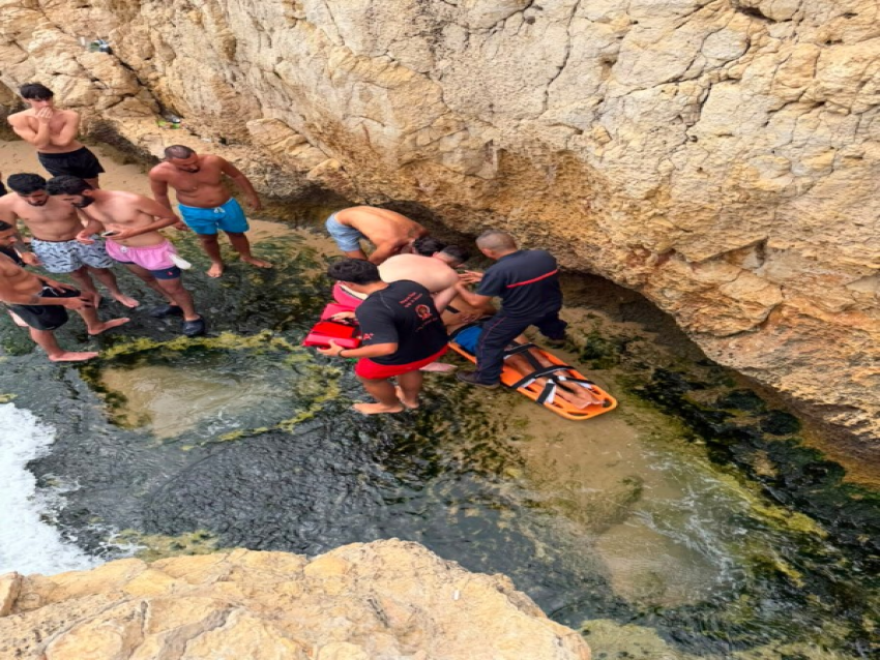 إنقاذ مواطن تعرّض لانزلاق على الصخور في مستيتا – قضاء جبيل