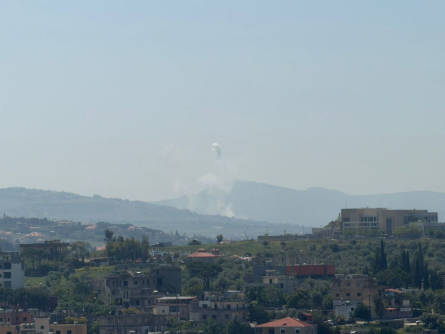 سلسلة من الاعتداءات الجوية والمدفعية  جنوباً