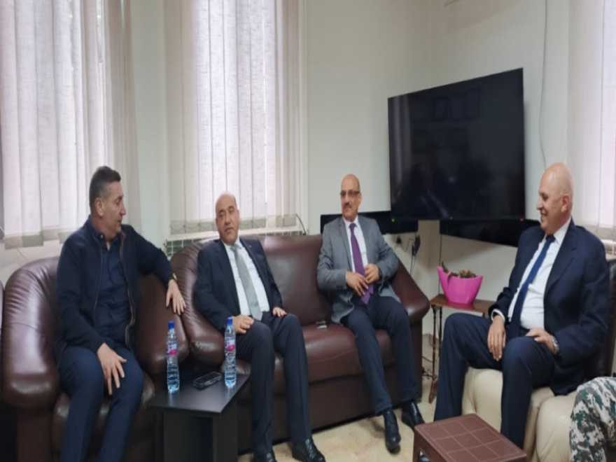 وصول القافلة الأردنية الخامسة للمساعدات الإغاثية والطبية عبر معبر المصنع الحدودي