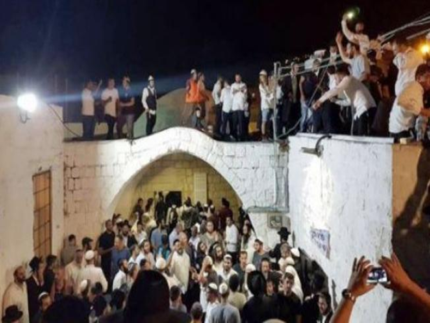 مستعمرون اقتحموا مقام يوسف والاحتلال نشر قواته في مناطق في نابلس