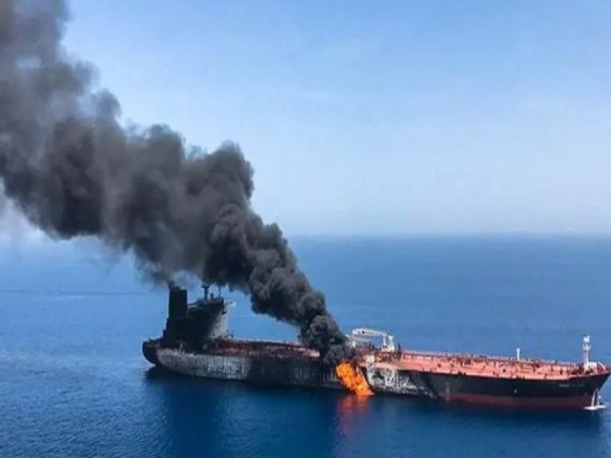 الجيش الأميركي شن اليوم ضربات على ناقلات نفط فارغة حاولت كسر الحصار على إيران