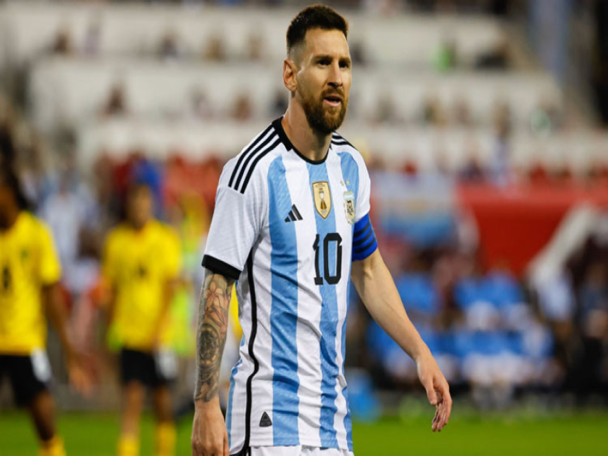 ميسي اعلن اعتزاله اللعب الدولي مع المنتخب الأرجنتيني