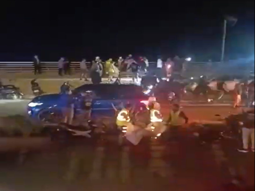 سقوط 7 شهداء و21 جريحا في حصيلة أولية للغارة الإسرائيلية التي استهدفت سيارة في منطقة الرملة البيضاء