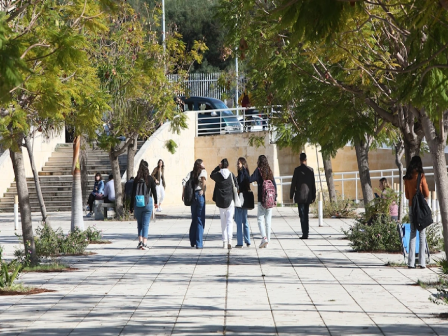 الأخبار _ ملف مدرّبي «اللبنانية» نحو الحلّ؟