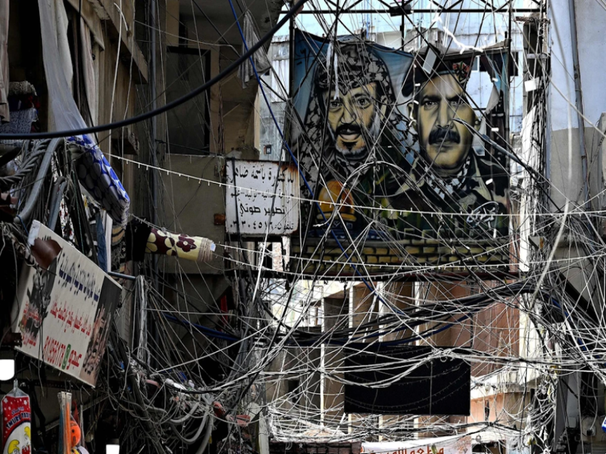 الأخبار _ ملفّ السلاح الفلسطيني: هل تسعى أطراف الوصاية إلى توريط الجيش في حمام دم جديد؟