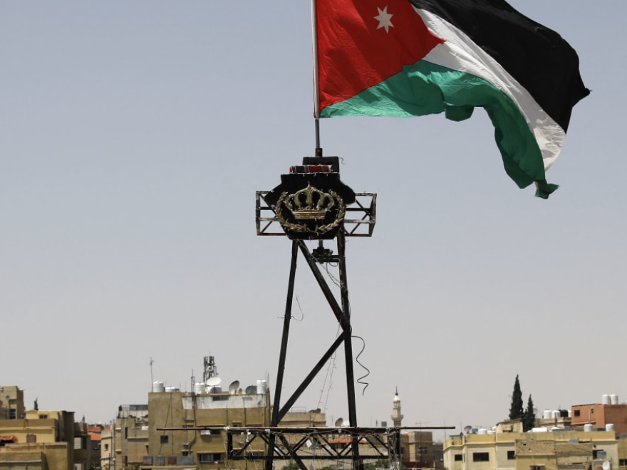 الجيش الأردني: طائرات سلاح الجو الملكي ومنظومات الدفاع اعترضت صواريخ ومسيرات دخلت المجال الجوي