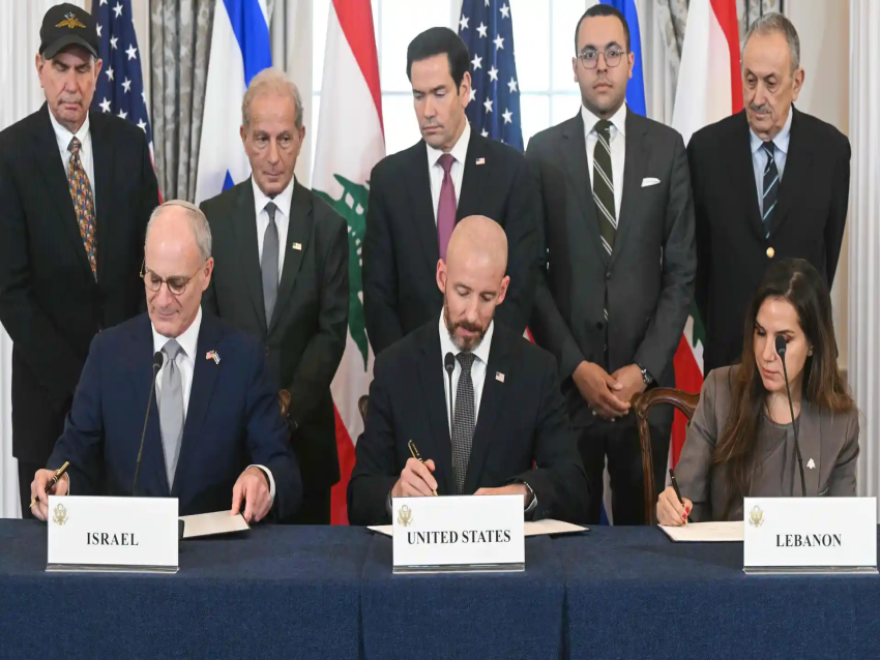 فريق عسكري أميركي سيصل إلى بيروت للمساعدة في تنفيذ الاتفاق بين لبنان وإسرائيل