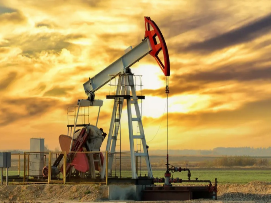 أدنوك الإماراتية تحدد سعر البيع الرسمي لخام مربان في مايو عند 110.75 دولار للبرميل