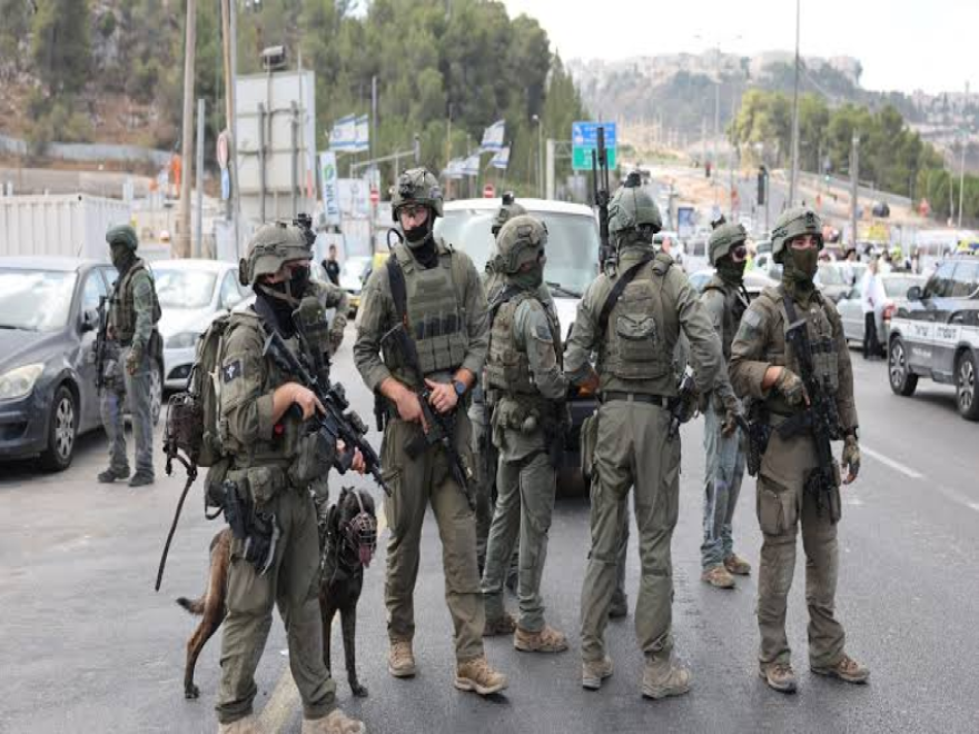 الجيش الإسرائيلي: قواتنا تطارد منفذ عملية إطلاق النار في مستوطنة نفيه تسوف شمال غرب رام الله
