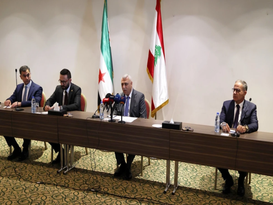 الأخبار _ مُسوَّدَة لمعاهدة جديدة بين البلديْن لتبادل السجناء مفاوضات أمنية لبنانية - سورية