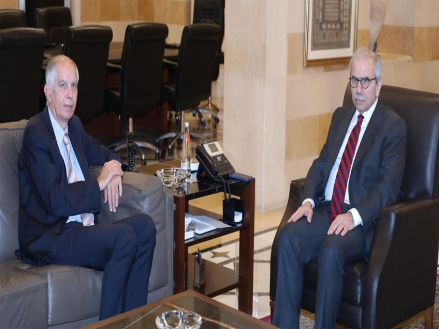 الرئيس سلام استقبل سفيريّ فرنسا والصين والنائب رستم ووفداً من دار الهندسة