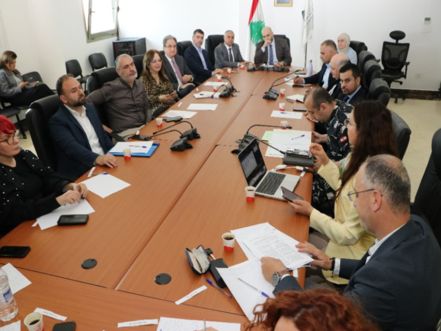 وزير الصحة ترأس اجتماع اللجنة الوطنية لمكافحة التدخين وطلب إعداد دراسة عن اكياس النيكوتين ومخاطرها والفرق بينها وبين لصقات الإقلاع عن التدخين