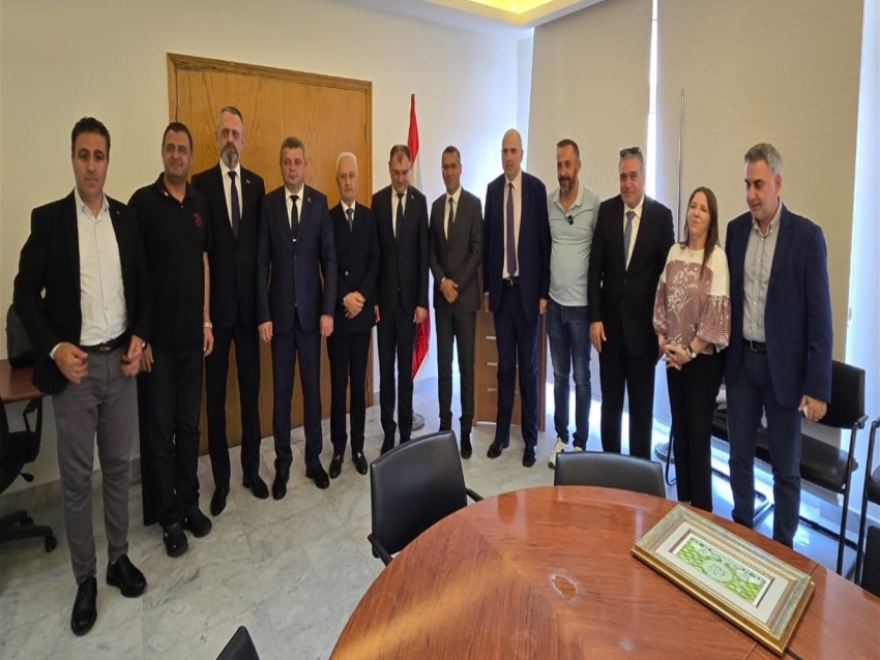 وزير الزراعة بحث مع نائب رئيس وزراء بيلاروسيا آفاق التعاون الزراعي المشترك