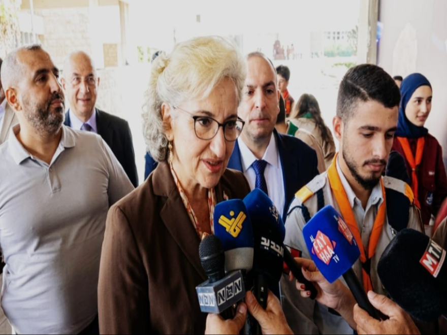 وزيرة التربية تواصل جولتها في طرابلس وتلتقي مديري المدارس الرسمية