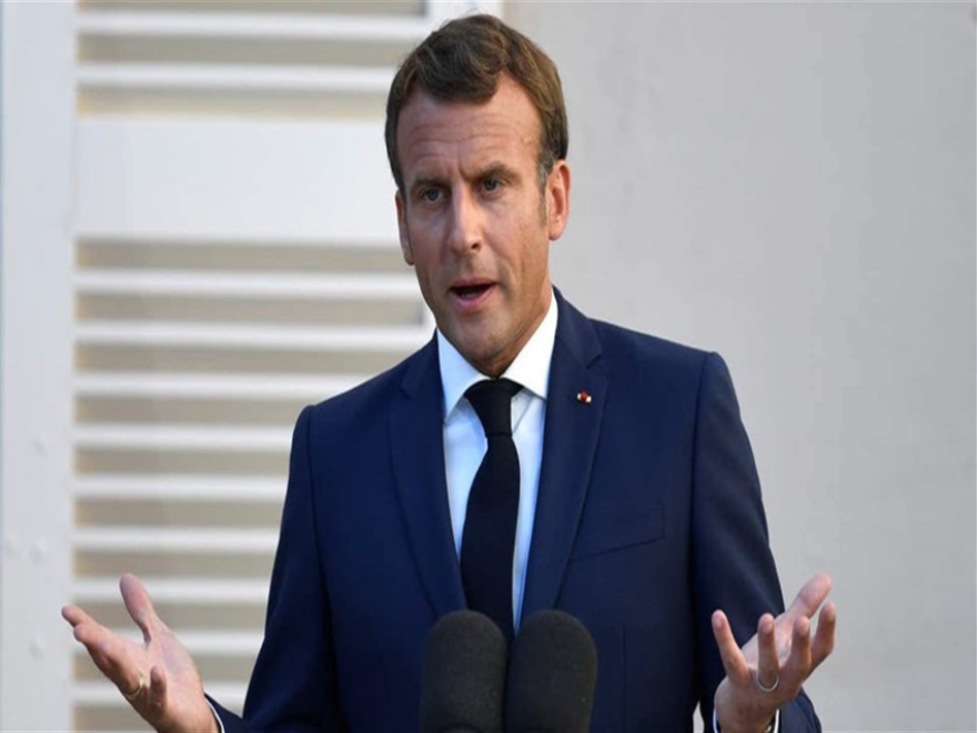 ماكرون وصل إلى دمشق وسيعيد إلى سوريا قطعا أثرية استعارتها فرنسا قبل اندلاع النزاع عام 2010