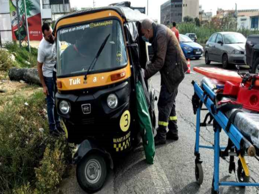 جريحان جراء حادث سير على أوتوستراد جبيل