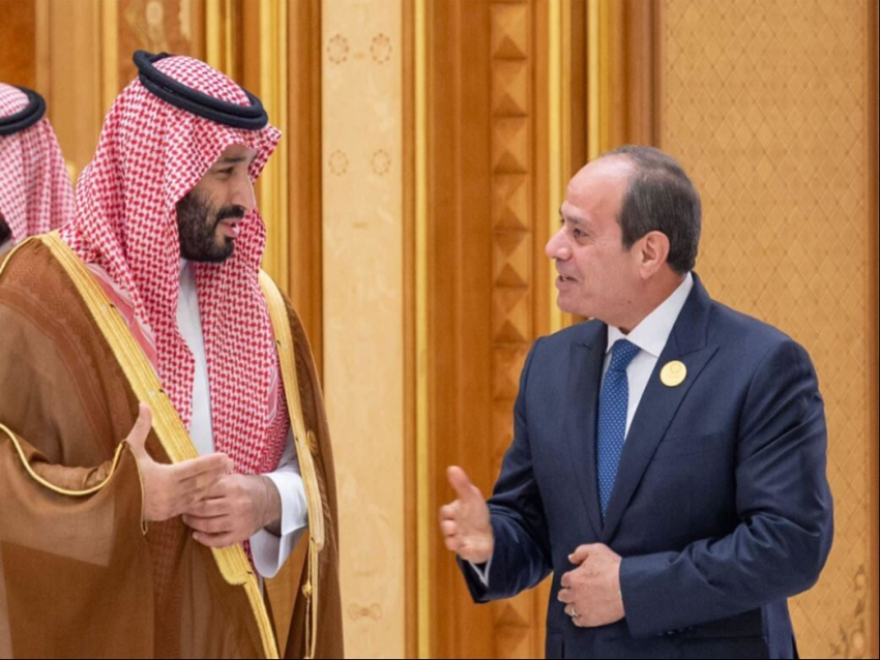 الرئاسة المصرية: السيسي وبن سلمان شددا على ضرورة ضمان حرية الملاحة في مضيقي هرمز وباب المندب