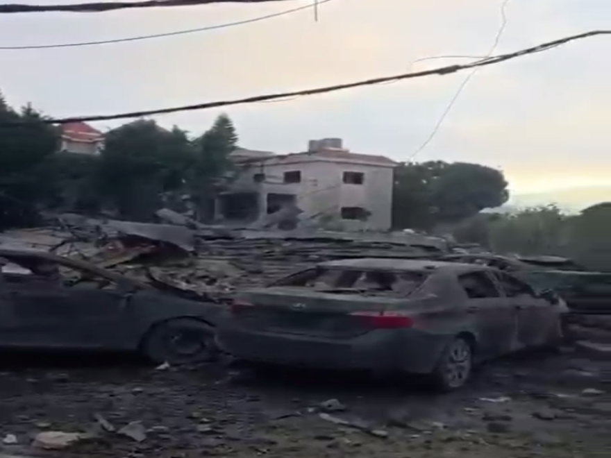 11 شهيدًا و5 جرحى في غارات ليلًا على مبنى وسيارة في كفررمان