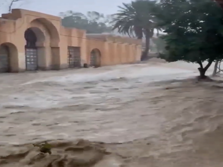 الجزائر.. فيضانات بعد عاصفة رعدية ضربت مدينة بوسعادة بولاية المسيلة (فيديو)