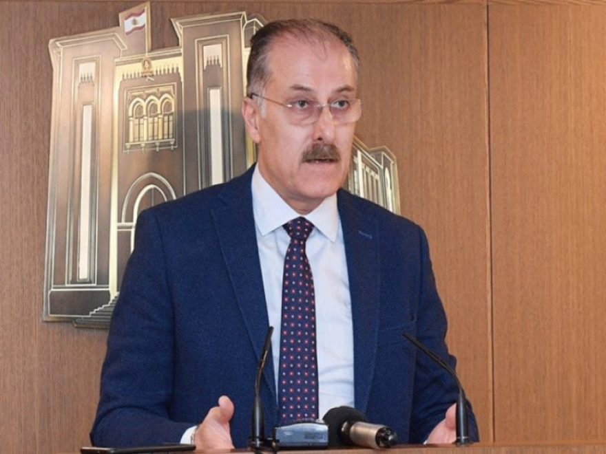 عبدالله: ‏بحجة أنهم مؤتمنون على المال العام  سيتقاضون رواتب تفوق خمسة أضعاف رواتب الرؤساء والنواب والوزراء!