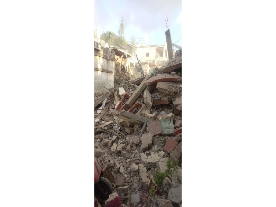 إصابة مسعفين في غارة استهدفت مركز 