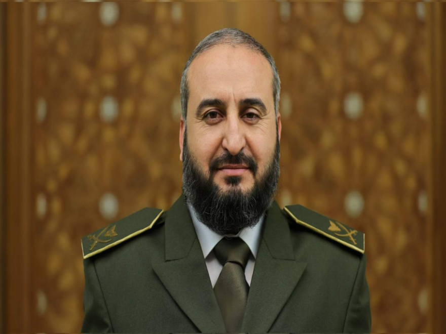 وزير الدفاع السوري أعلن دمج الوحدات العسكرية ضمن الوزارة: 10 أيام لالتحاق ما تبقى من مجموعات