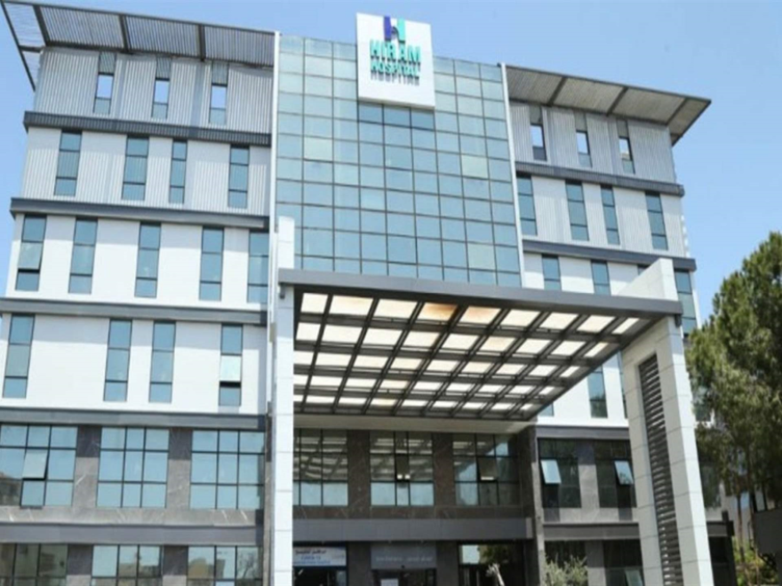 أضرار في مستشفى حيرام جراء غارة على مركز النجدة الشعبية... وإصابة ممرضين